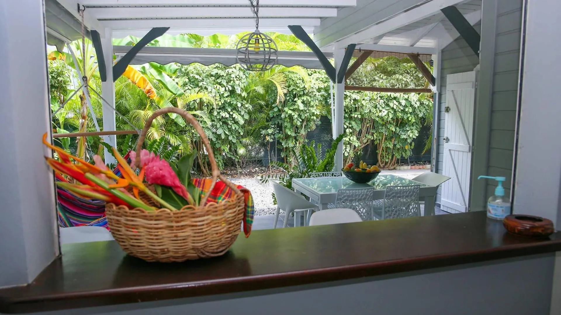 Les Nuits Galantes Mandevilla Maison Privee Avec Jacuzzi サン・フランソワ グアドループ