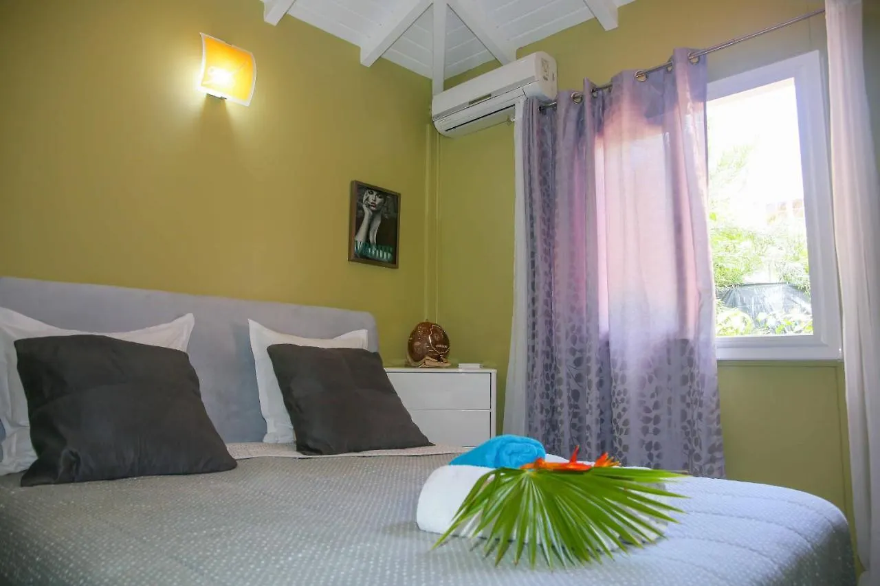Les Nuits Galantes Mandevilla Maison Privee Avec Jacuzzi Saint-Francois  0*, Saint-Francois (Grande-Terre)