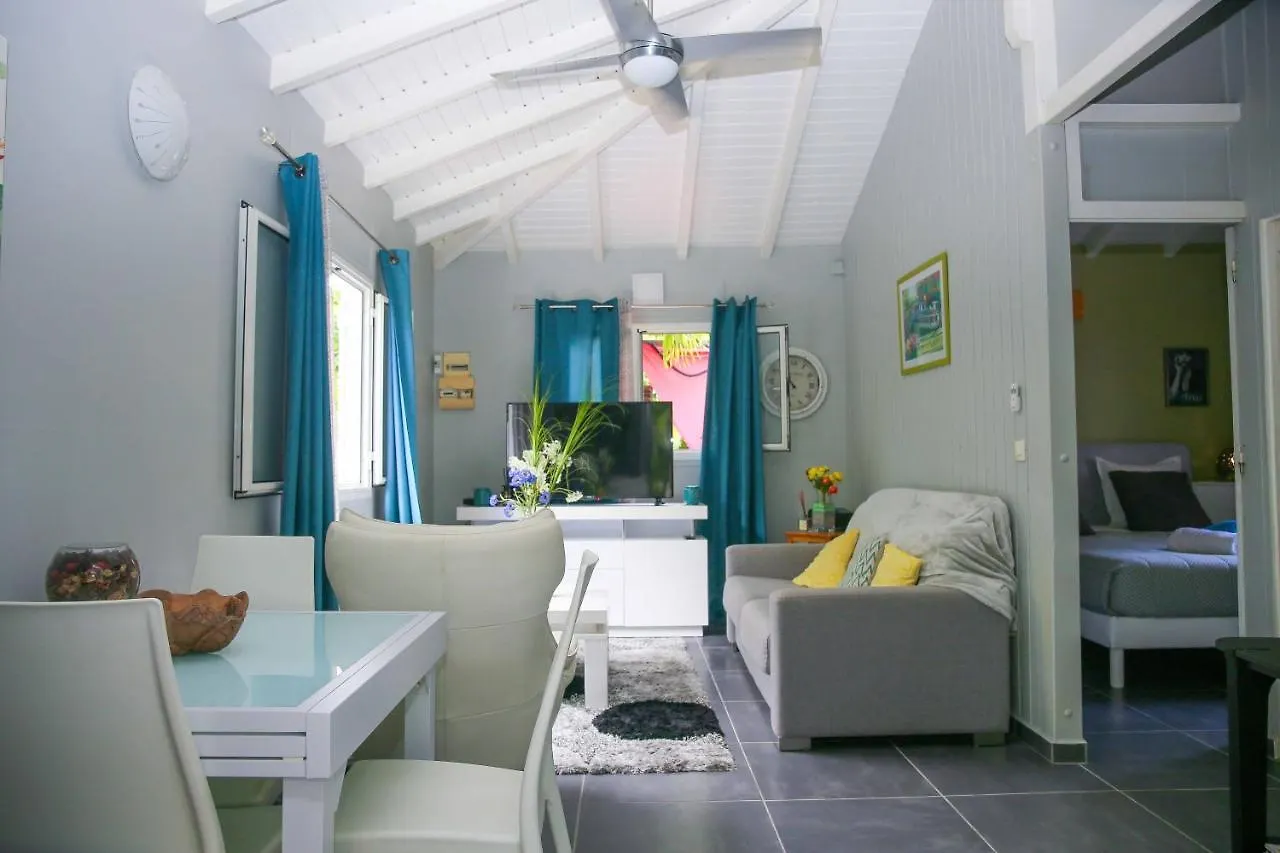 Les Nuits Galantes Mandevilla Maison Privee Avec Jacuzzi Saint-Francois  Ferienhaus Saint-Francois (Grande-Terre)